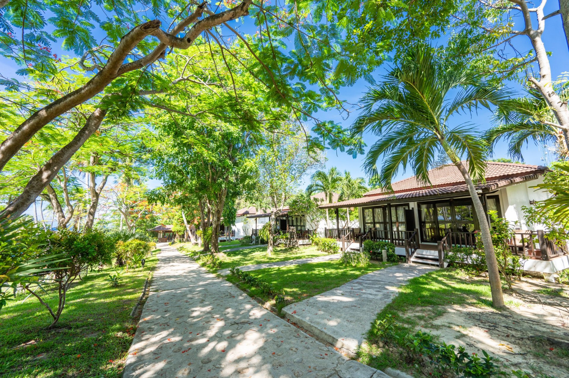 Raya Villas
